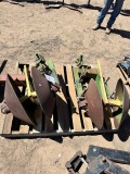 PALLET OF SHANKS AND DISC CUTTERS