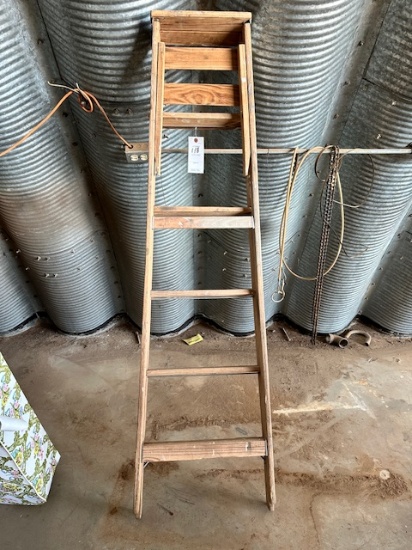 WOODEN LADDER