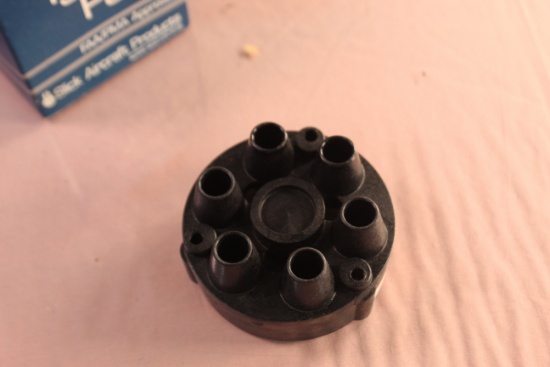 Slick 6 cylinder magneto cap used on slick 101389