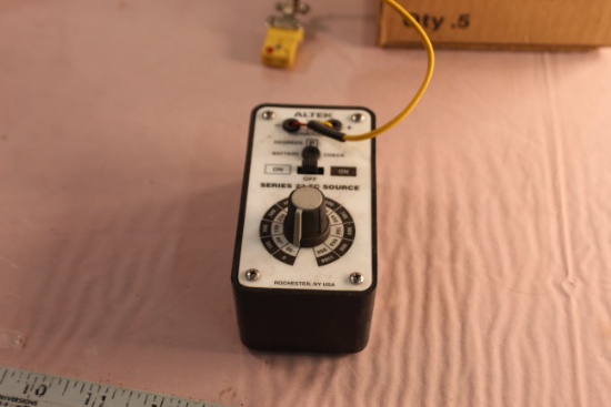 Altek type K thermocouple series 22 TC source degrees F