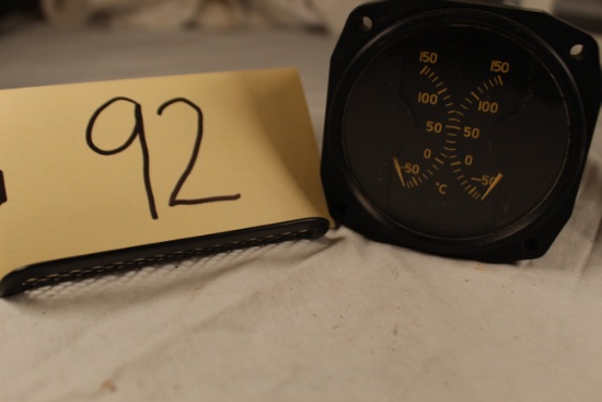 Electric auto lite company dual temperature gauge AN 5795-6