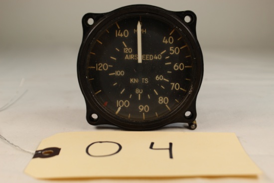 US GAUGE AIRSPEED INDICATOR GAUGE  P/N AW2812ADO1