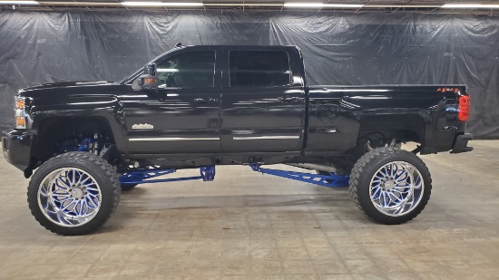 2019 Chevrolet Silverado 2500HD High Country Crew Cab 4x4
