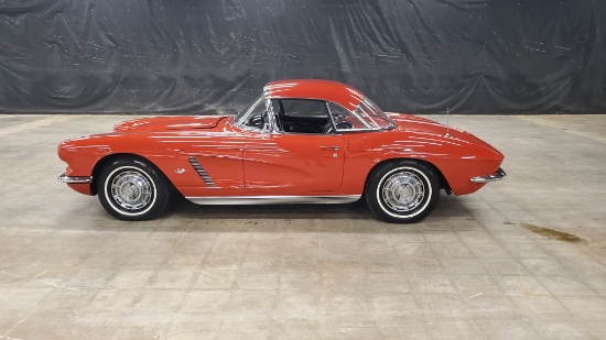 1962 Chevrolet Corvette 4 Speed 327