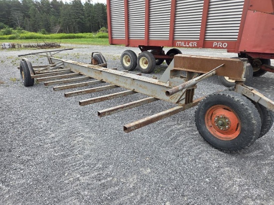 Bale wagon
