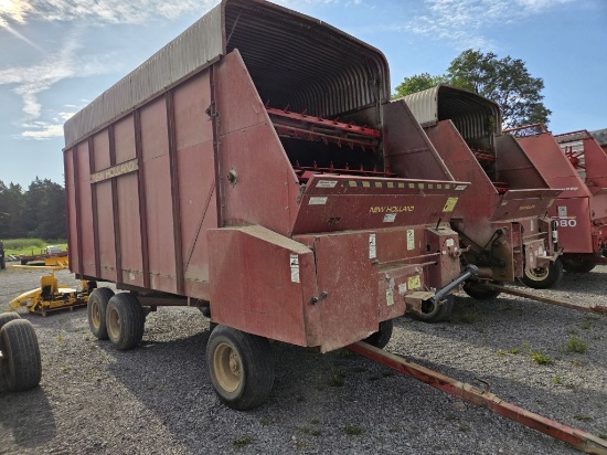Forage wagon