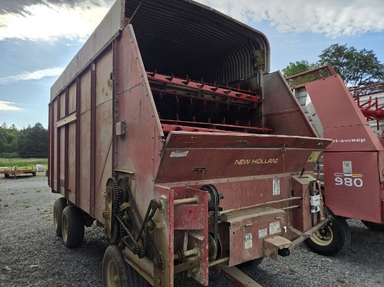 Forage wagon