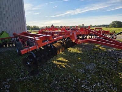 28 foot disk.