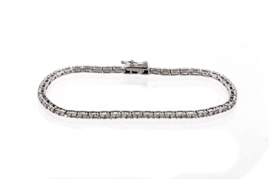 18K WHITE GOLD 2.55CT DIAMOND TENNIS BRACELET