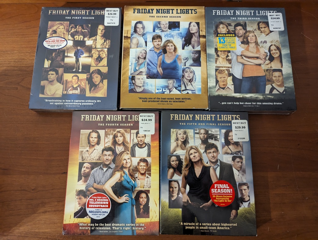 FRIDAY NIGHT LIGHTS COMPLETE DVD