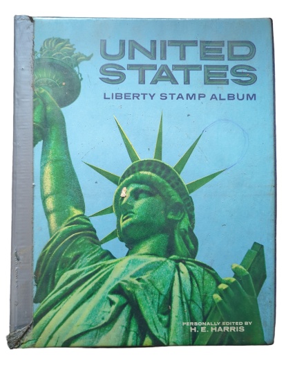 Almost complete United States vintage Liberty Stamp Album