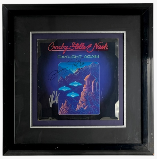 Crosby, Stills, Nash & Young - Daylight Again Band Signed Vinyl Record