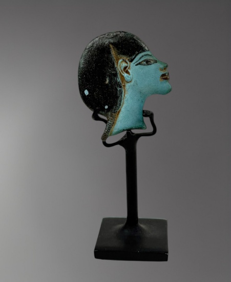 Egyptian Faience Face Insert â€“ New Kingdom, circa 1550â€“1070 BC