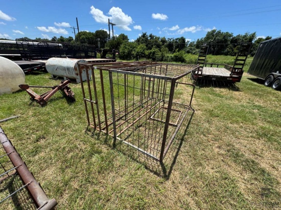 LAMB PEN
