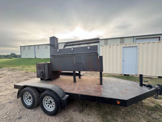 SMOKER ON TRAILER