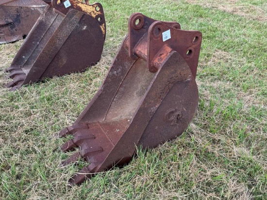 17" EXCAVATOR BUCKET
