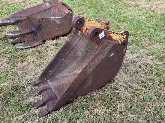 18" EXCAVATOR BUCKET