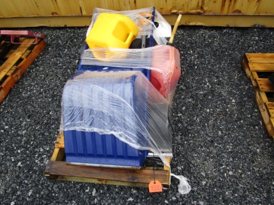 Pallet of Hand Tools, Plastic, Fuel & Gas Cans