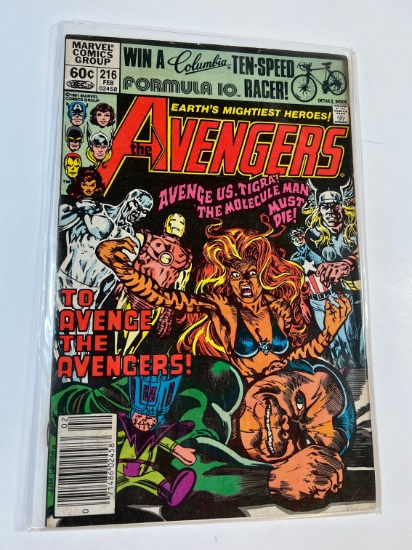 THE AVENGERS #216(UK) MARVEL 81' - "TO AVENGE THE AVENGERS" NEWSTAND