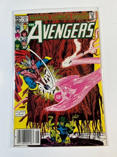 THE AVENGERS #231 - MARVEL 83' SHE-HULK, THOR COVER - NEWSTAND