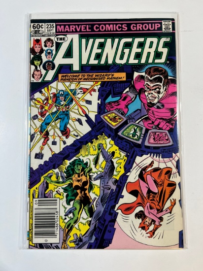 THE AVENGERS #235 - MARVEL 83' "WELCOME TO THE WIZARDS MANSION OF MECHANIZE