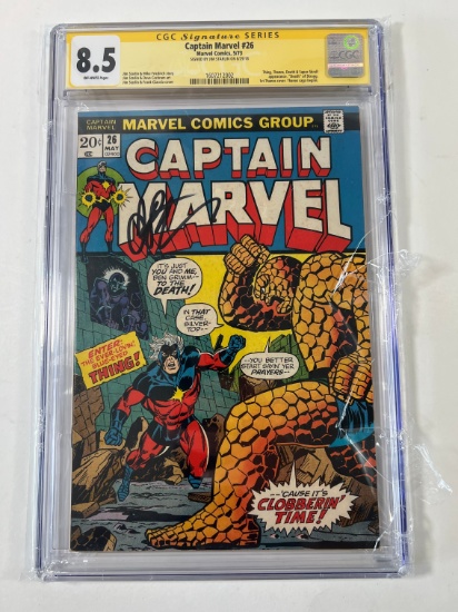 CAPTAIN MARVEL #26 - CGC SIGNATURE GRADE 8.5 - SIGNED JIM STARLIN 18' - (TH