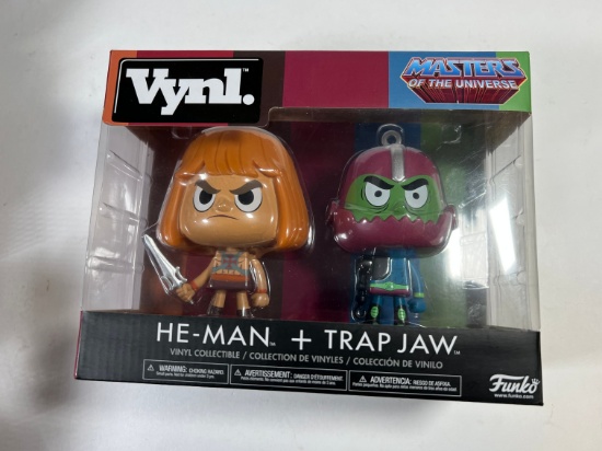 VYNL MASTERS OF THE UNIVERSE - HE-MAN + TRAP JAW - BY FUNKO