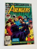 THE AVENGERS #218 (UK) MARVEL 82' - 