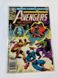 THE AVENGERS #220 - MARVEL 82' - 