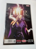 THOR #8 - MARVEL COMICS (JANE FOSTER REVEALED AS THOR)