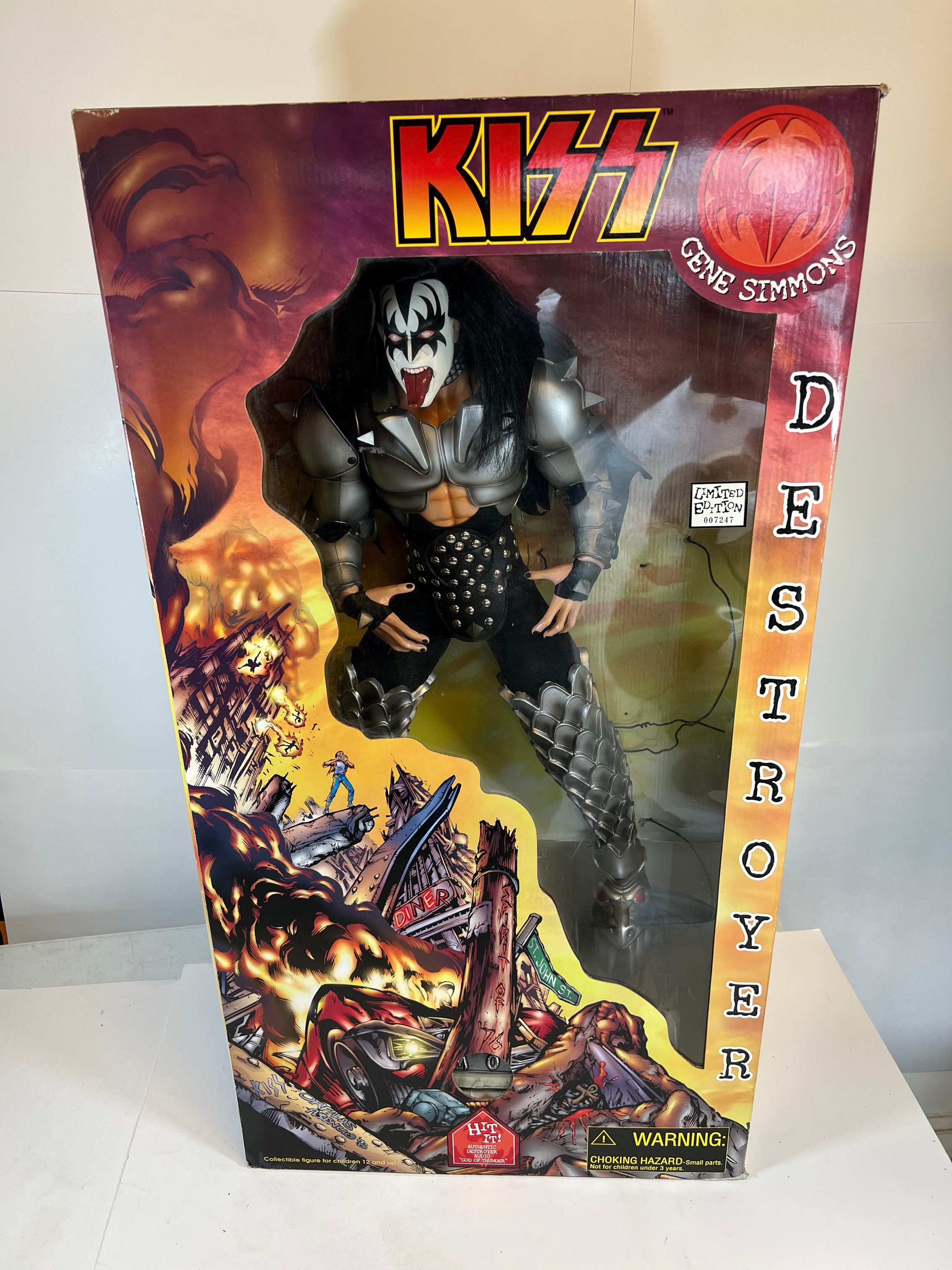 KISS DESTROYER LIMITED EDITION GENE | Proxibid