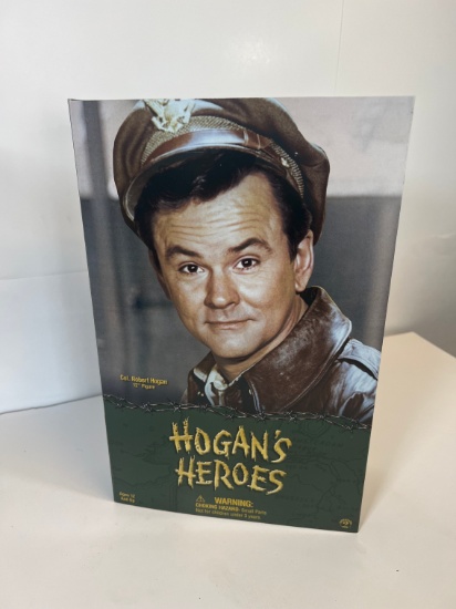HOGAN'S HEROES - SIDESHOW TOYS - COL. ROBERT HOGAN - 2002