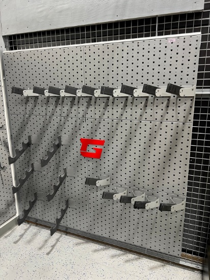 GALLOW TECHNOLOGIES GUN WALL DISPLAY (ADJUSTABLE) WITH AR, RIFLE RACKS