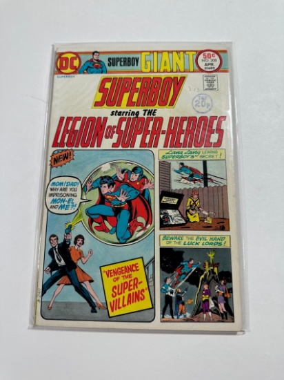 SUPERBOY AND LEGION OF SUPER-HEROES! # 208, GIANT