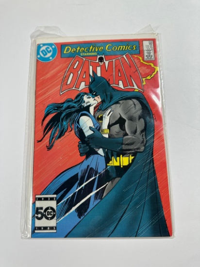 DETECTIVE COMICS STARRING BATMAN #556