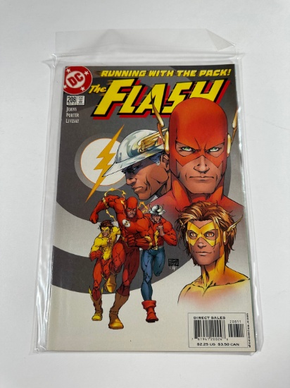 THE FLASH #208 RUNNING WITH THE PACK