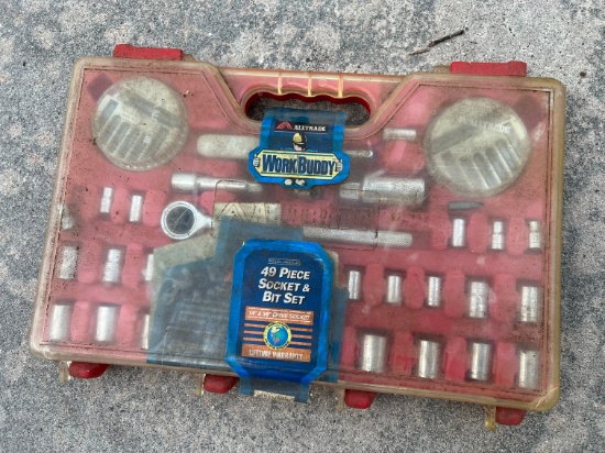 WORKBUDDY 49 PIECE SOCKET & BIT SET