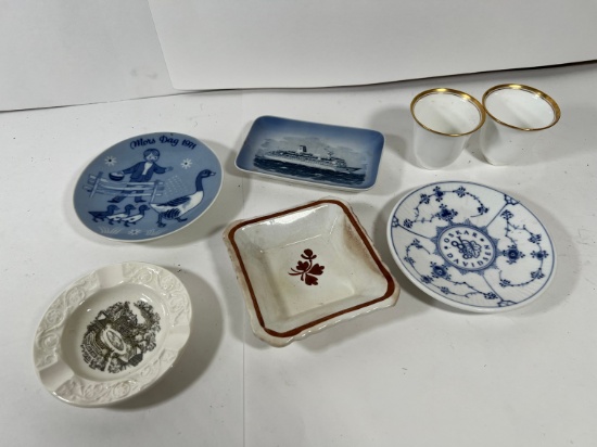 PCS ASSORTED - WEDGEWOOD, 1971 MOTHERS DAY PLATE PORSGRUND, TUSCAN CUPS, ET