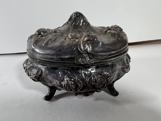 ORNATE SILVER PLATED (DANBURY) FOOTED BOX