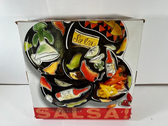 SALSA 2-PIECE SECTIONAL SERVER WITH LID (WITH BOX) CLAY ART