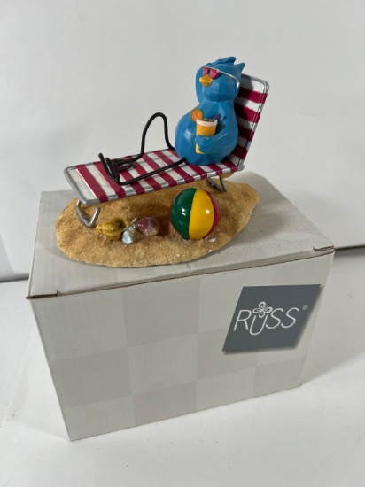 TWEET ALONG WITH ME (RUSS) COLLECTIBLE FIGURE WITH BOX "JUST LOUNGIN AROUND