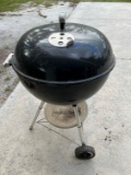 WEBER CHARCOAL GRILL