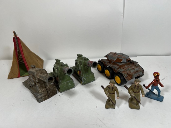 MILITARY MINATURES ASSORTED(TOOTEIS TOY, LINCOLN, ETC - INCLUDING (1) NATIV