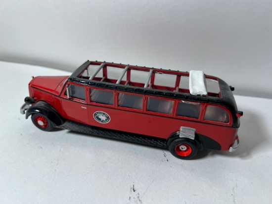 GLACIER PARK TRANSPORT COMPANY DIECAST TOY BUS