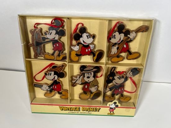 VINTAGE DISNEY WOOD ORNAMENTS SET - MICKEY MOUSE