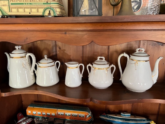 HAVILAND & CO COFFEE, TEA, CREAMER PITCHER ETC, ASSORTED
