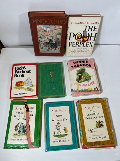 ANTIQUE BOOKS - PINOCHIO, THE POOH PERPLEX, WINNIE THE POOH, A.A. MILNE, ET