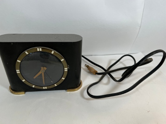 BEN FRANKLIN MODEL 51C WESTERN CLOCK CO ANTIQUE