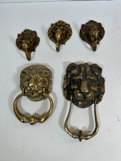 BRASS LION MOTIF HOOKS, DOOR KNOCKERS, ETC