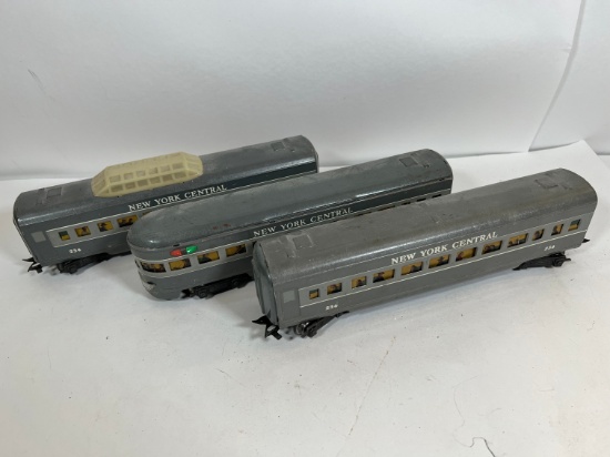NEW YORK CENTRAL ANTIQUE TOY TRAINS